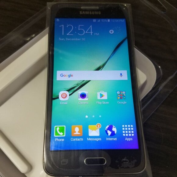 Samsung Galaxy Grand Prime 8GB Unlocked. In good condition !!! - Picture 7 of 8